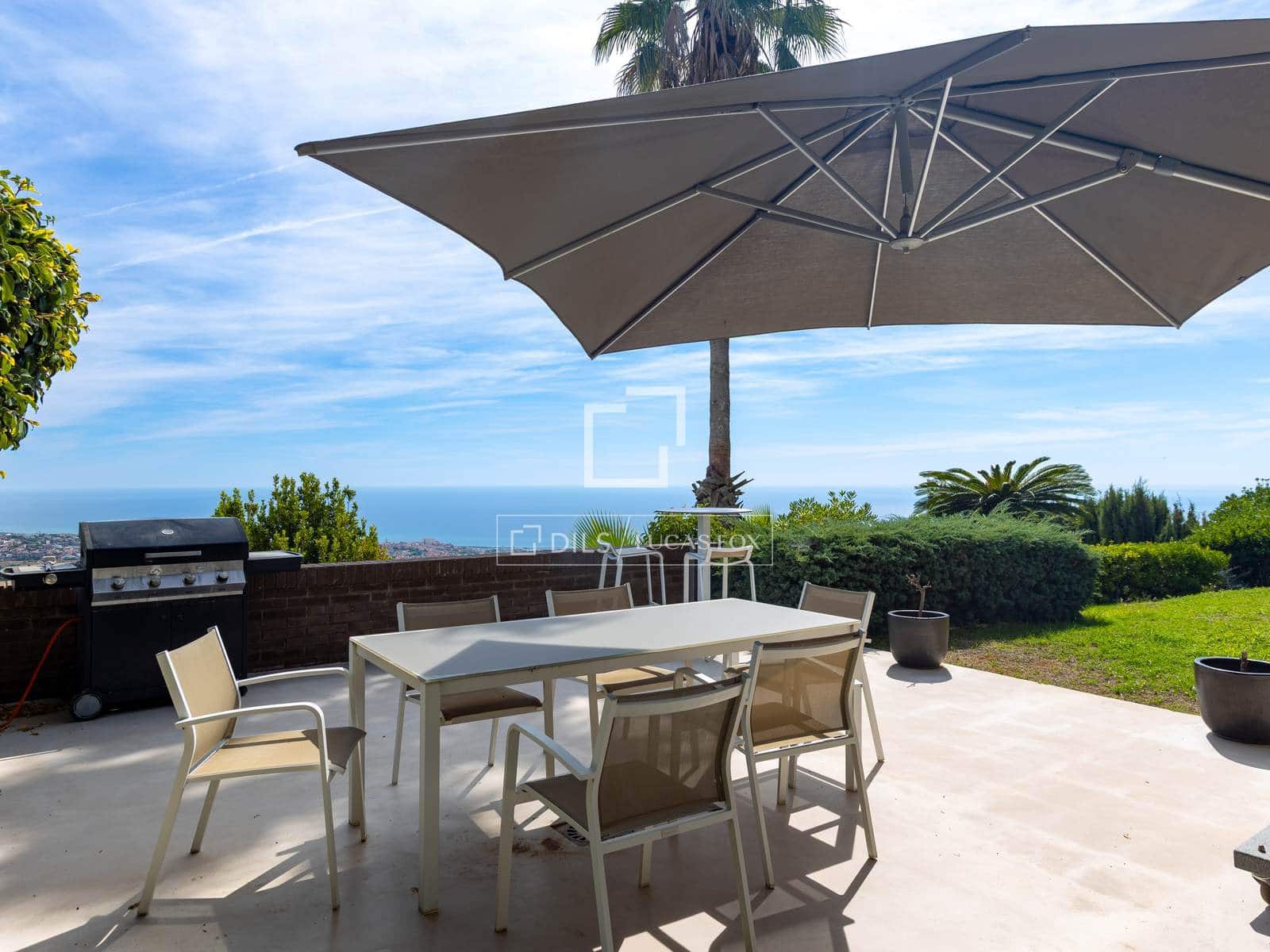 3 bedroom Villa for sale in Alella with pool garage - € 1,950,000 (Ref: 10130728)