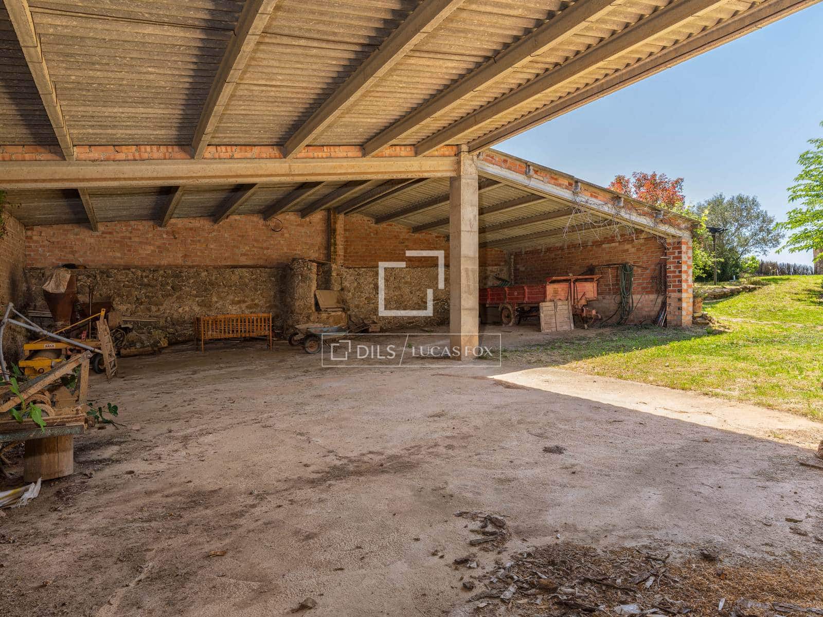 4 Zimmer Finca/Landgut zu verkaufen in Sant Jordi Desvalls mit Pool - 620.000 € (Ref: 10130940)