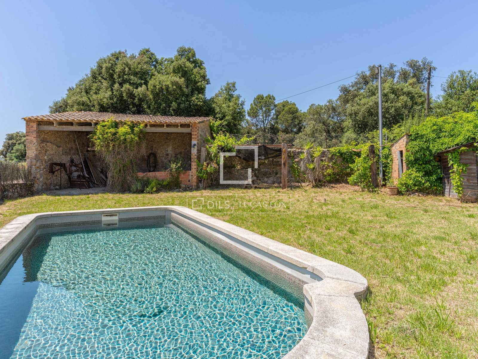 4 Zimmer Finca/Landgut zu verkaufen in Sant Jordi Desvalls mit Pool - 620.000 € (Ref: 10130940)