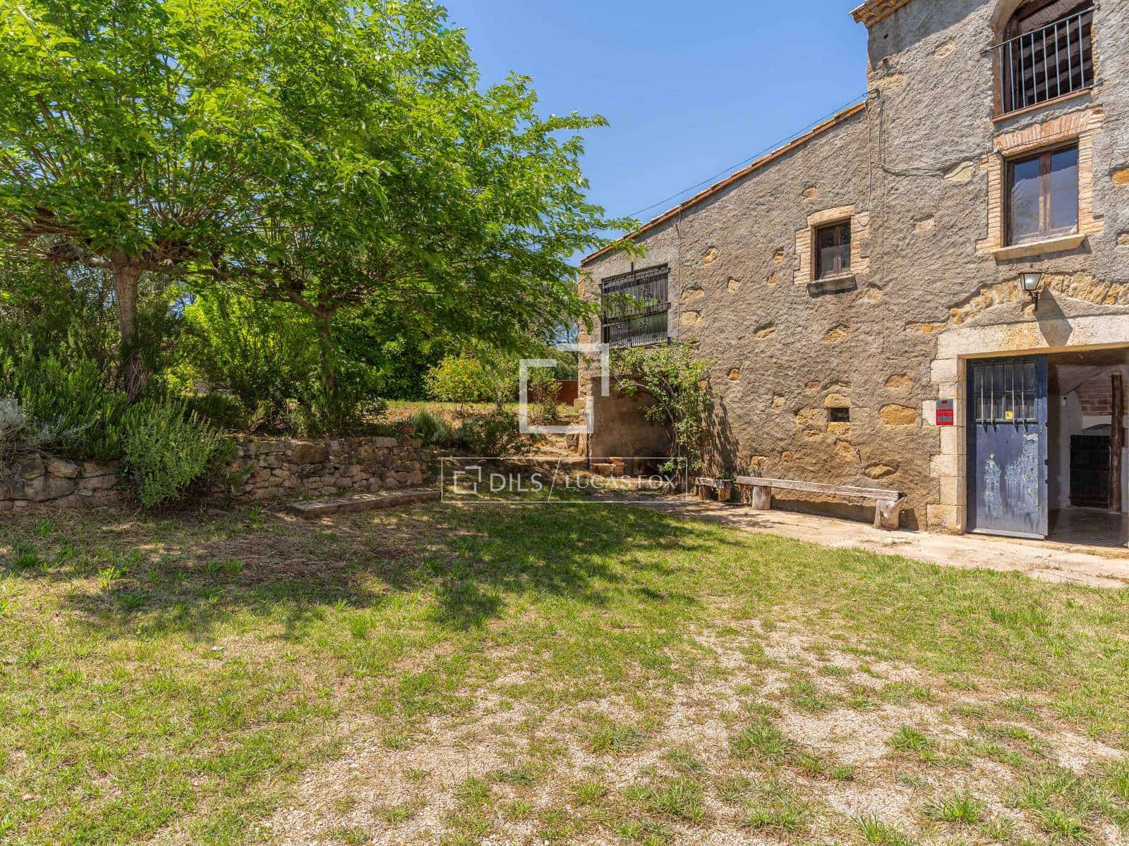 4 Zimmer Finca/Landgut zu verkaufen in Sant Jordi Desvalls mit Pool - 620.000 € (Ref: 10130940)