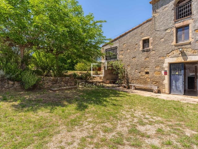 4 Zimmer Finca/Landgut zu verkaufen in Sant Jordi Desvalls mit Pool - 620.000 € (Ref: 10130940)