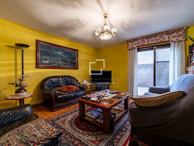 6 Zimmer Villa zu verkaufen in Madrid Stadt mit Garage - 1.695.000 € (Ref: 10130941)