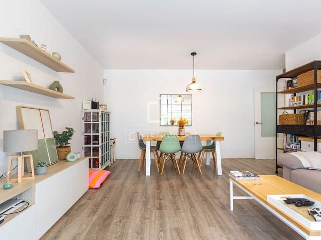4 chambre Appartement à vendre à Sant Just Desvern avec piscine garage - 800 000 € (Ref: 10133476)