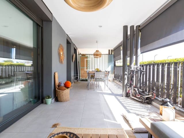 4 chambre Appartement à vendre à Sant Just Desvern avec piscine garage - 800 000 € (Ref: 10133476)