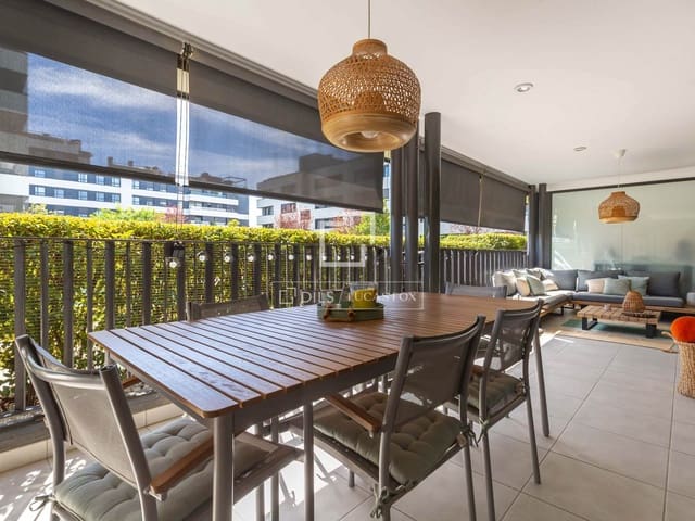 4 chambre Appartement à vendre à Sant Just Desvern avec piscine garage - 800 000 € (Ref: 10133476)