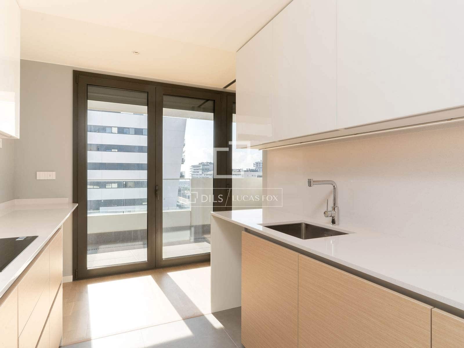 3 sypialnia Apartament na sprzedaż w Badalona z basenem garażem - 625 000 € (Ref: 10134991)