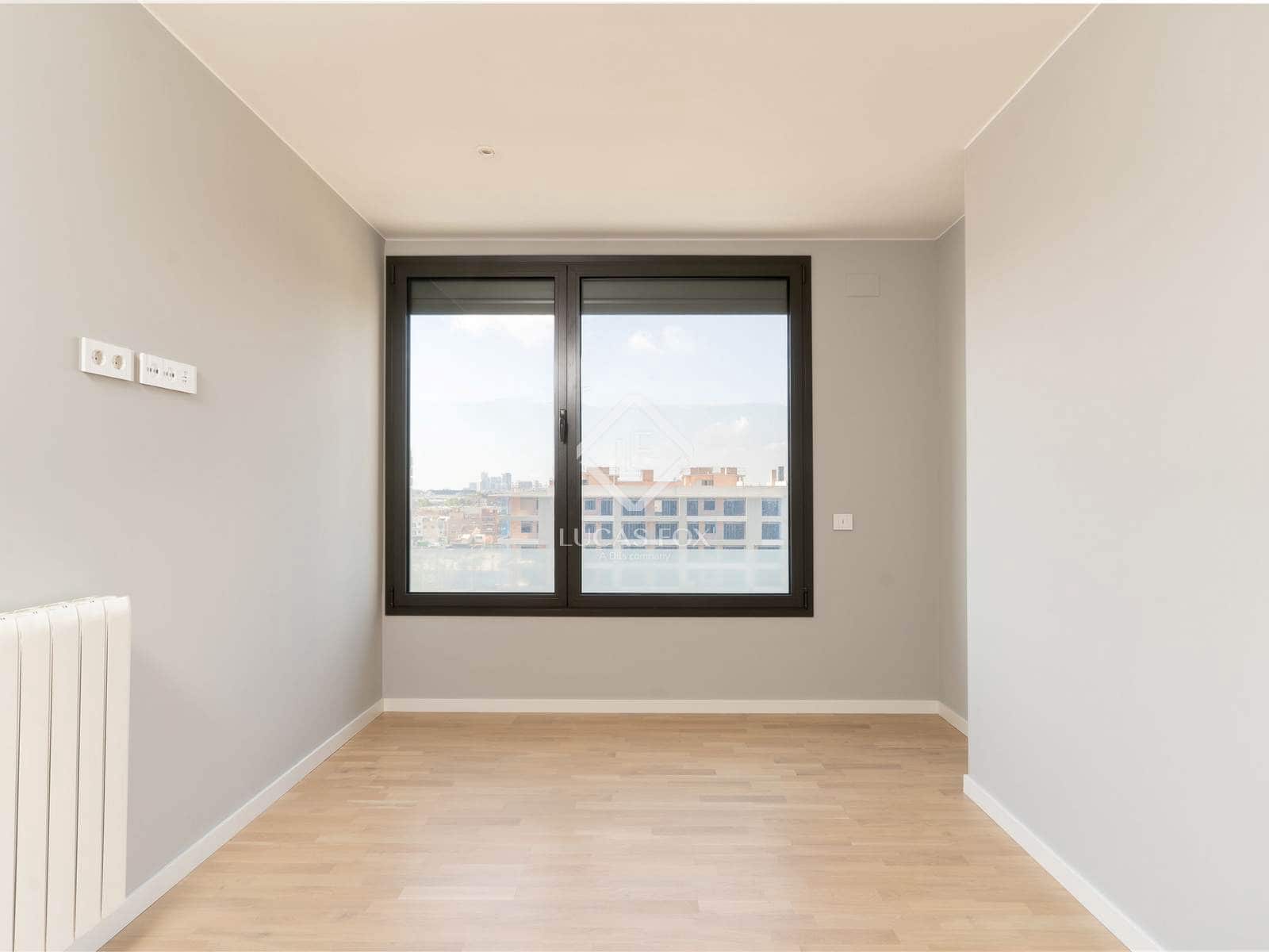 3 sypialnia Apartament na sprzedaż w Badalona z basenem garażem - 625 000 € (Ref: 10134991)