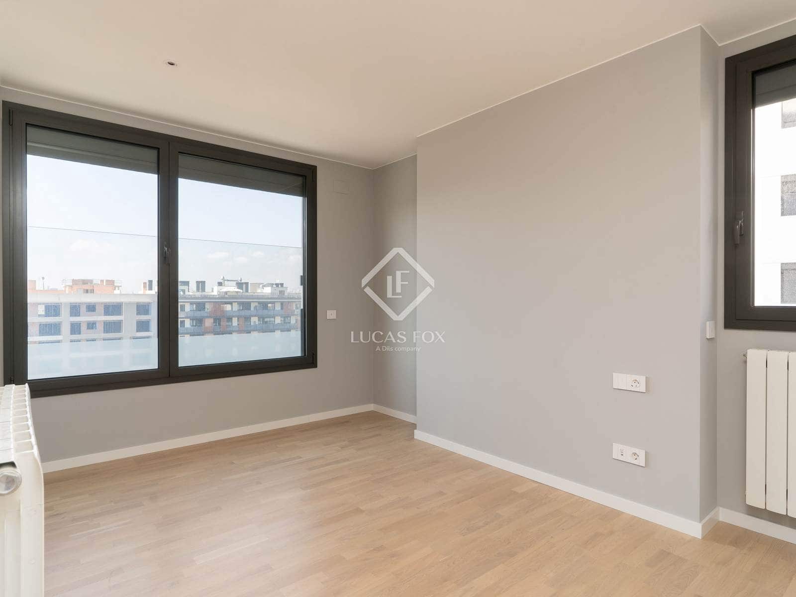 3 sypialnia Apartament na sprzedaż w Badalona z basenem garażem - 625 000 € (Ref: 10134992)