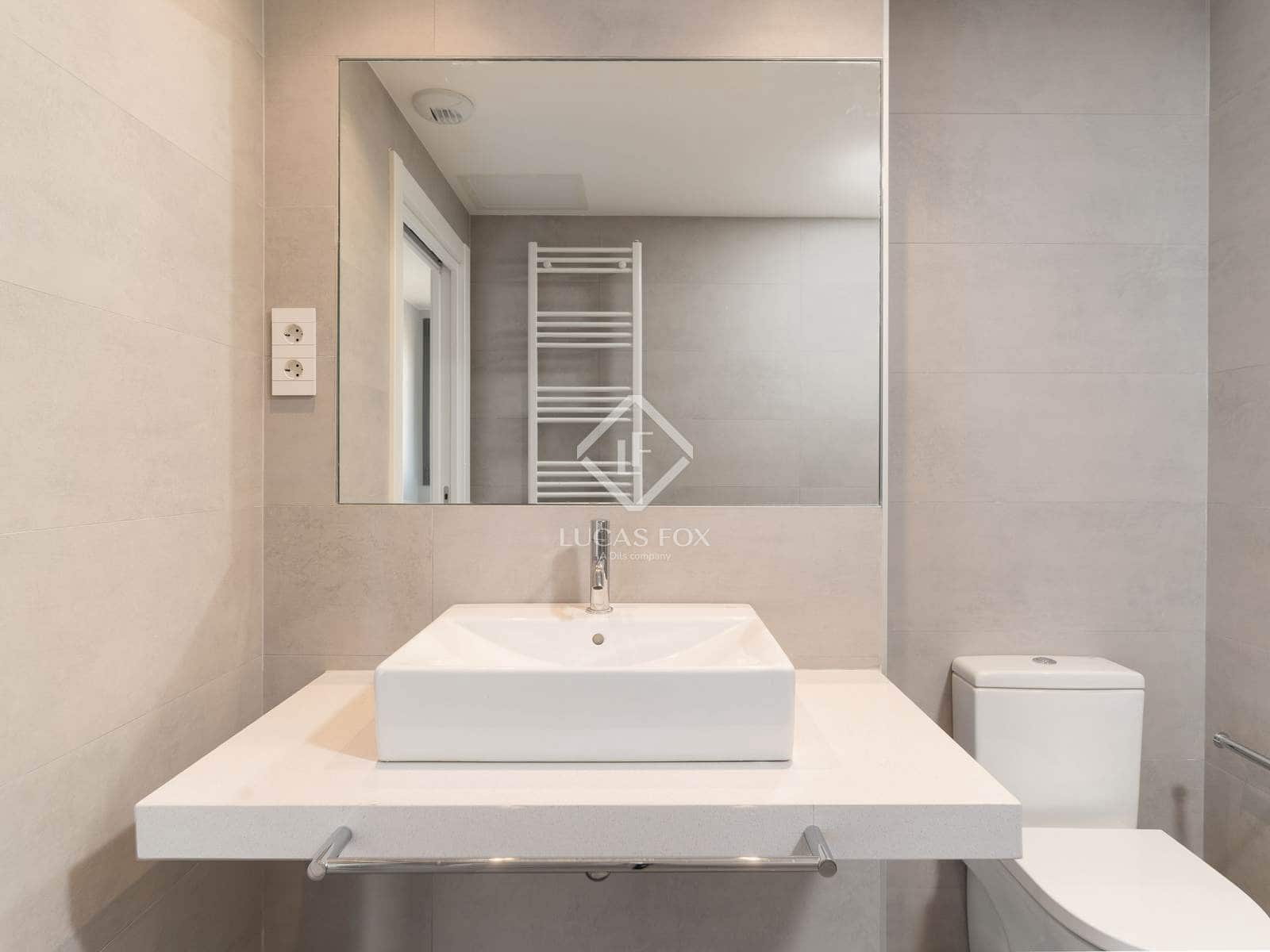 3 sypialnia Apartament na sprzedaż w Badalona z basenem garażem - 625 000 € (Ref: 10134992)