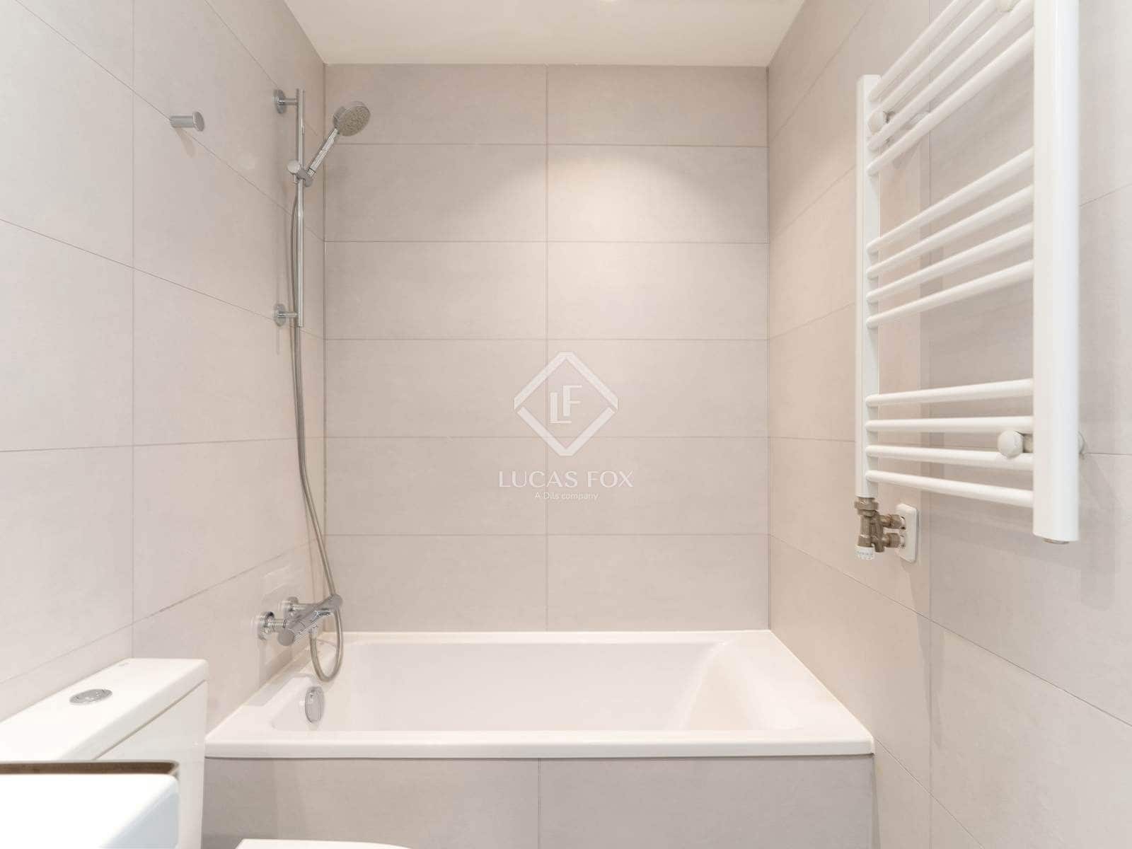 3 sypialnia Apartament na sprzedaż w Badalona z basenem garażem - 625 000 € (Ref: 10134992)