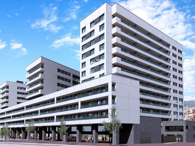 3 sypialnia Apartament na sprzedaż w Badalona z basenem garażem - 625 000 € (Ref: 10134992)
