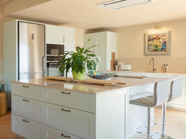 4 soverom Villa til salgs i Javea / Xàbia med svømmebasseng garasje - € 1 195 000 (Ref: 10136396)