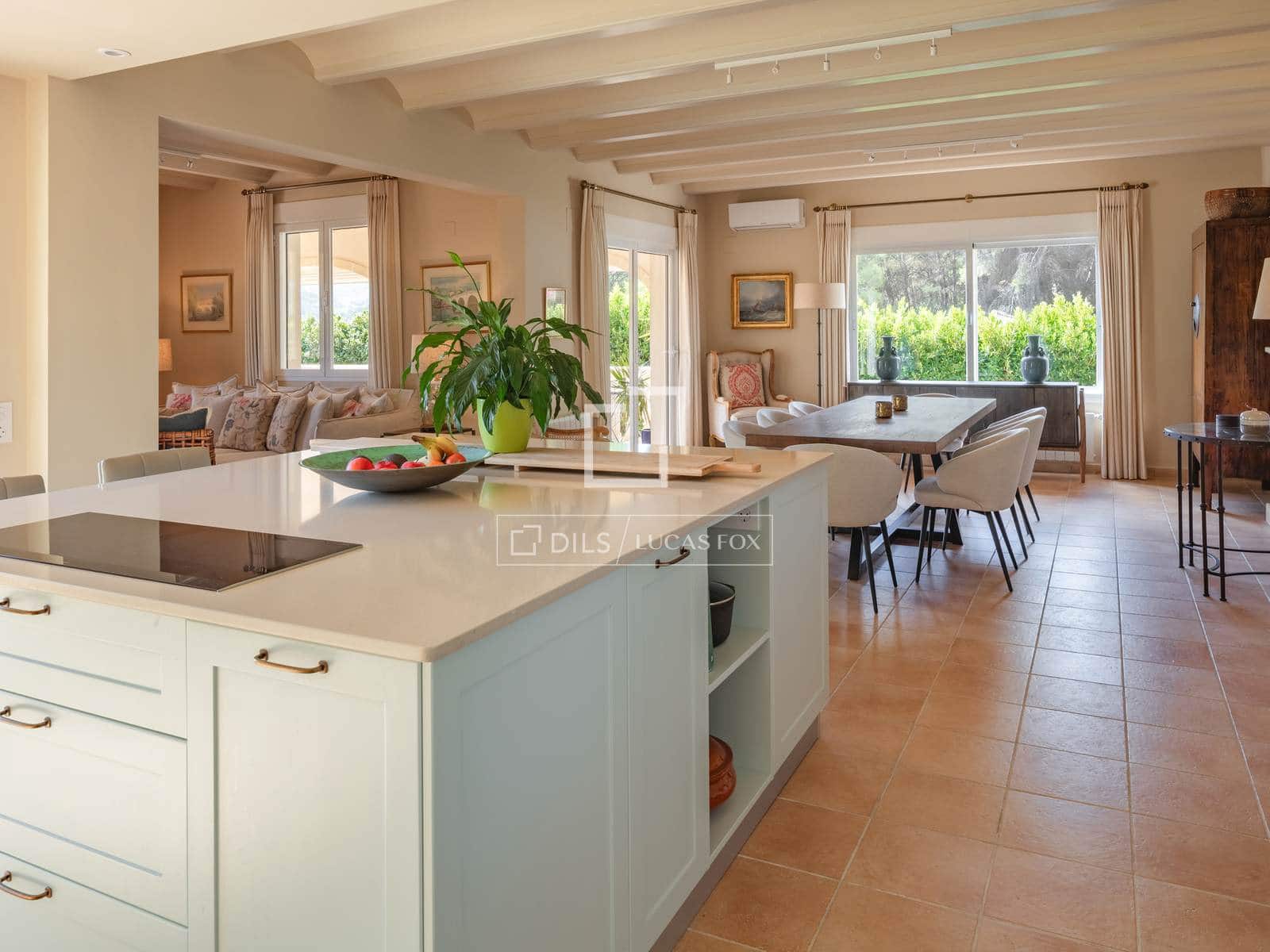 4 sovrum Villa till salu i Javea / Xabia med pool garage - 1 195 000 € (Ref: 10136396)