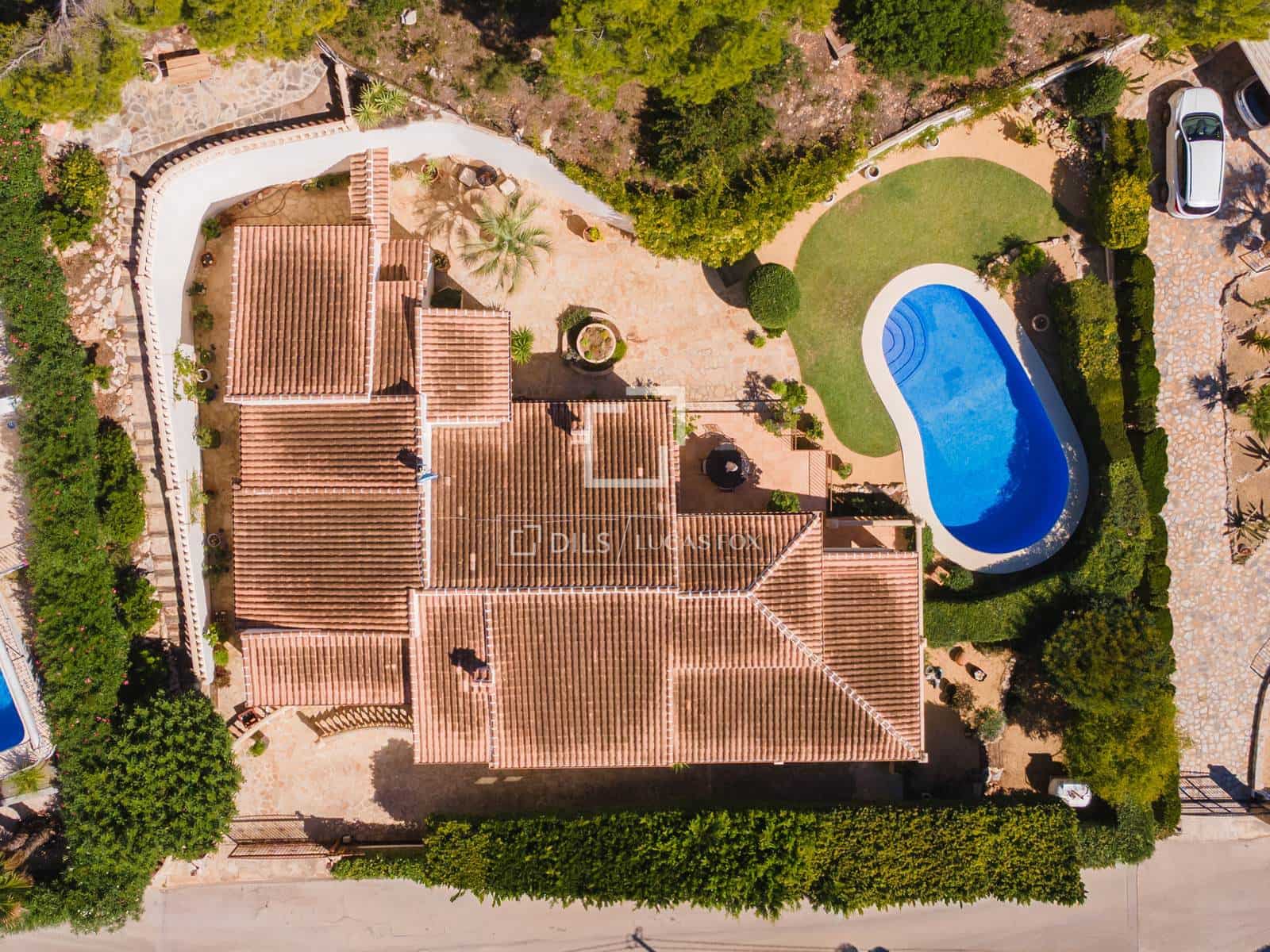 4 sovrum Villa till salu i Javea / Xabia med pool garage - 1 195 000 € (Ref: 10136396)