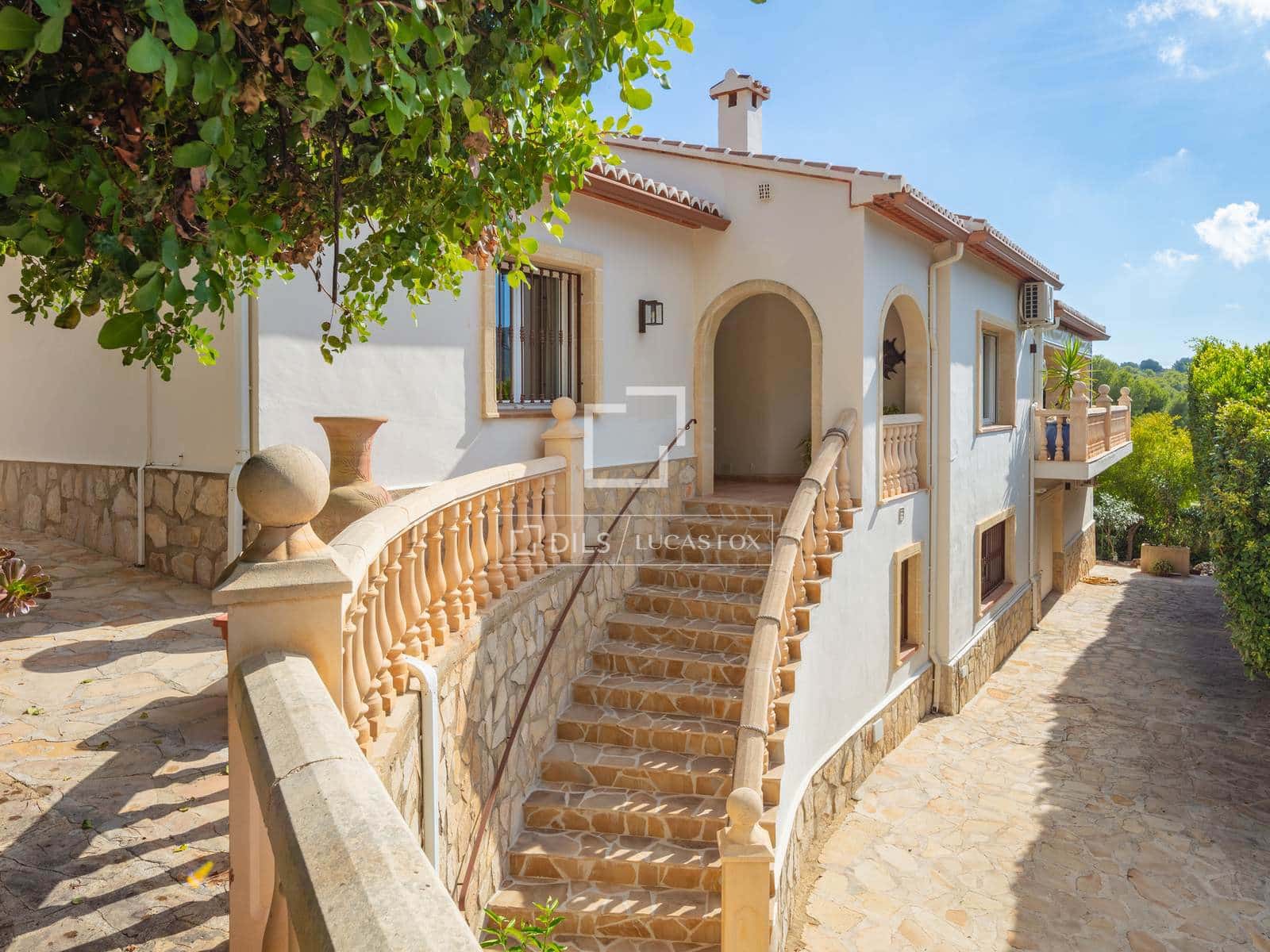 4 sovrum Villa till salu i Javea / Xabia med pool garage - 1 195 000 € (Ref: 10136396)