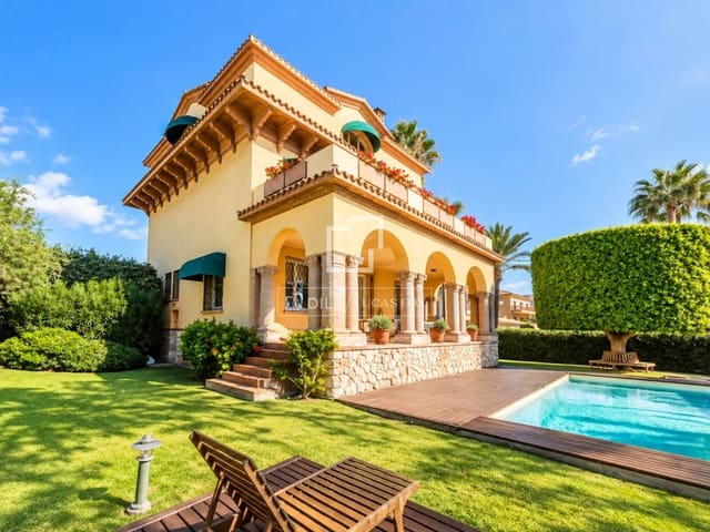 5 makuuhuone Huvila myytävänä paikassa Sitges mukana uima-altaan 
autotalli - 10 300 000 € (Ref: 10136397)