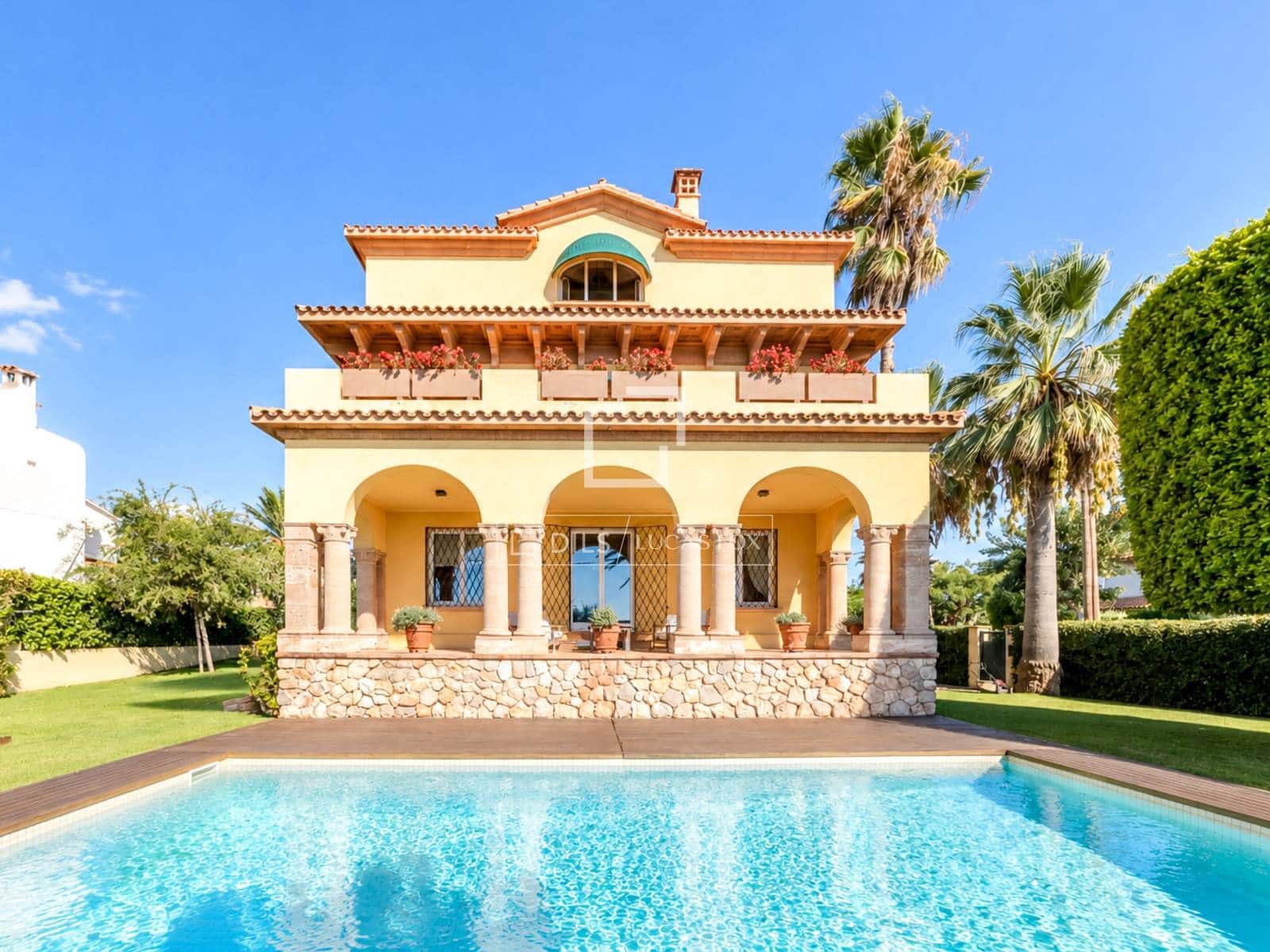 5 makuuhuone Huvila myytävänä paikassa Sitges mukana uima-altaan 
autotalli - 10 300 000 € (Ref: 10136397)