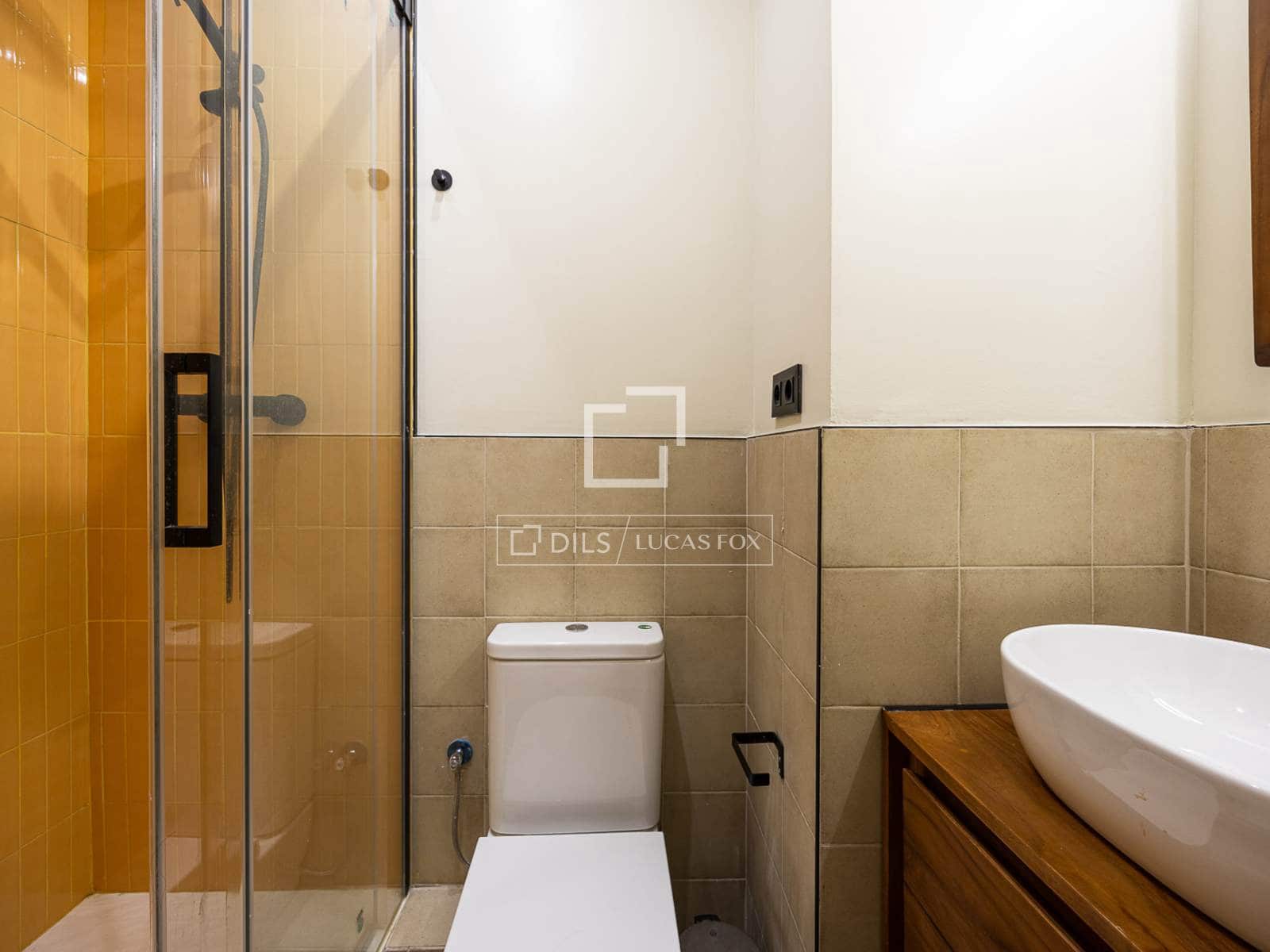 3 slaapkamer Appartement te koop in Barcelona stad - € 355.000 (Ref: 10136398)
