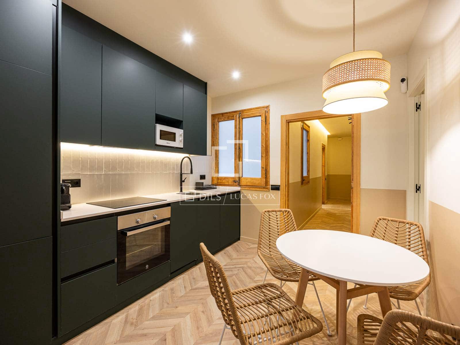 3 slaapkamer Appartement te koop in Barcelona stad - € 355.000 (Ref: 10136398)