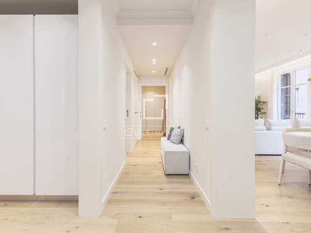 3 chambre Appartement à vendre à Barcelone ville - 949 000 € (Ref: 10136691)