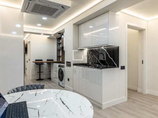 3 soveværelse Lejlighed til salg i Lista, Madrid by med garage - € 1.250.000 (Ref: 10136693)