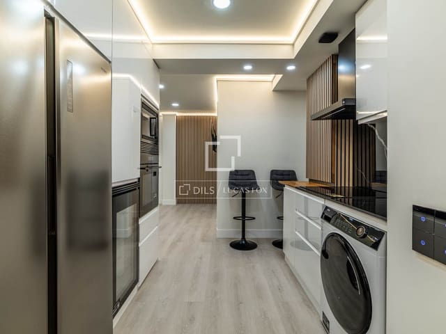 3 soveværelse Lejlighed til salg i Lista, Madrid by med garage - € 1.250.000 (Ref: 10136693)