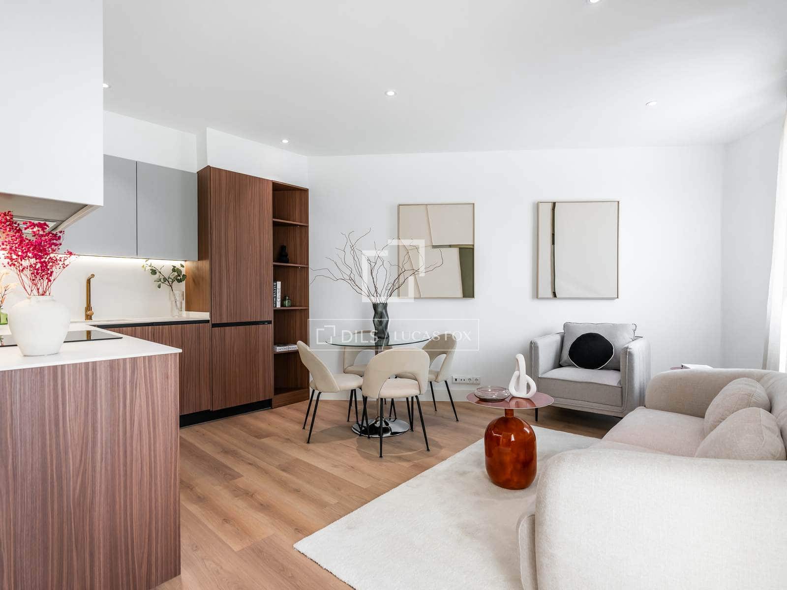2 soveværelse Lejlighed til salg i Madrid by - € 1.050.000 (Ref: 10138781)