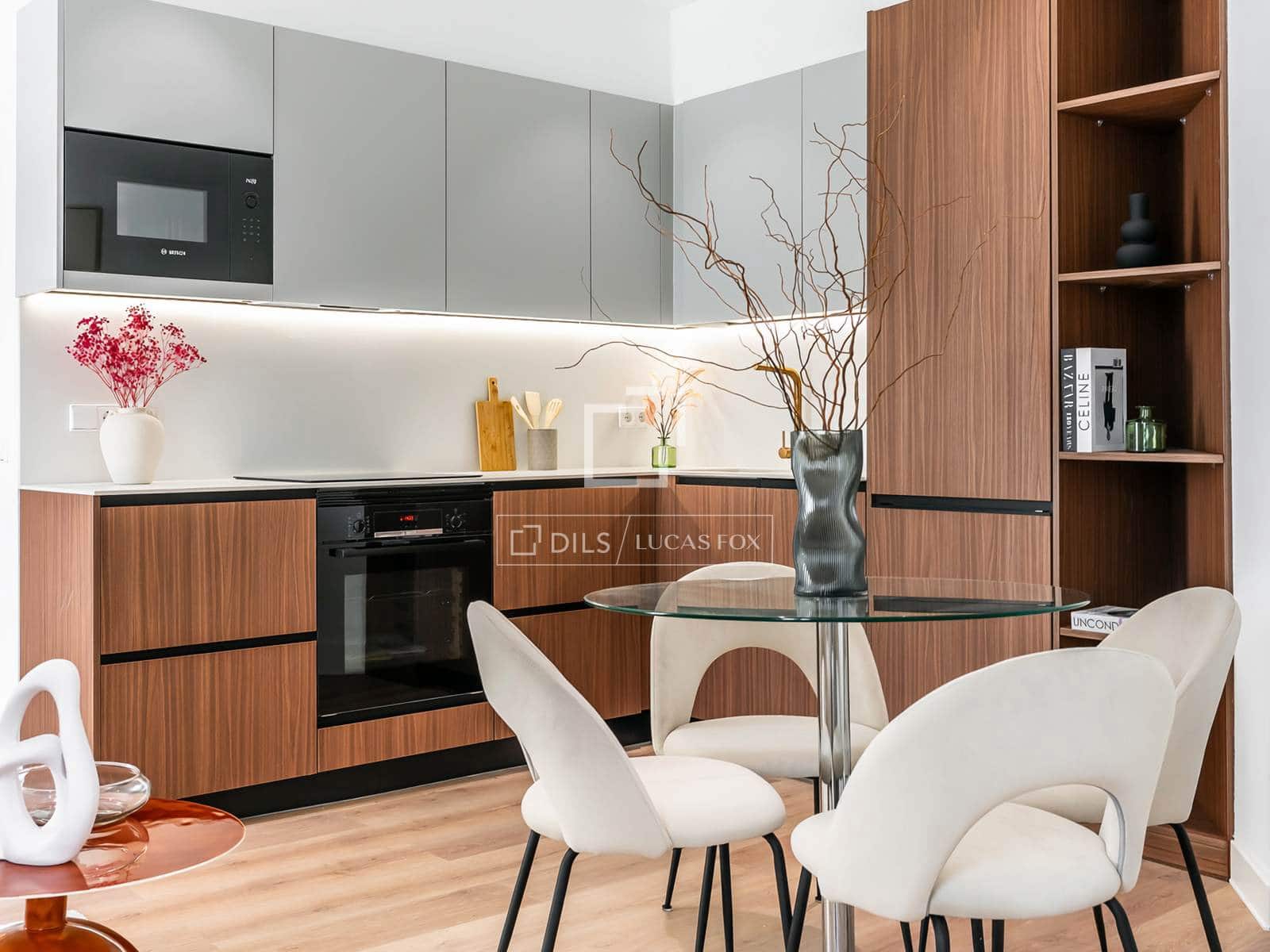 2 soveværelse Lejlighed til salg i Madrid by - € 1.050.000 (Ref: 10138781)