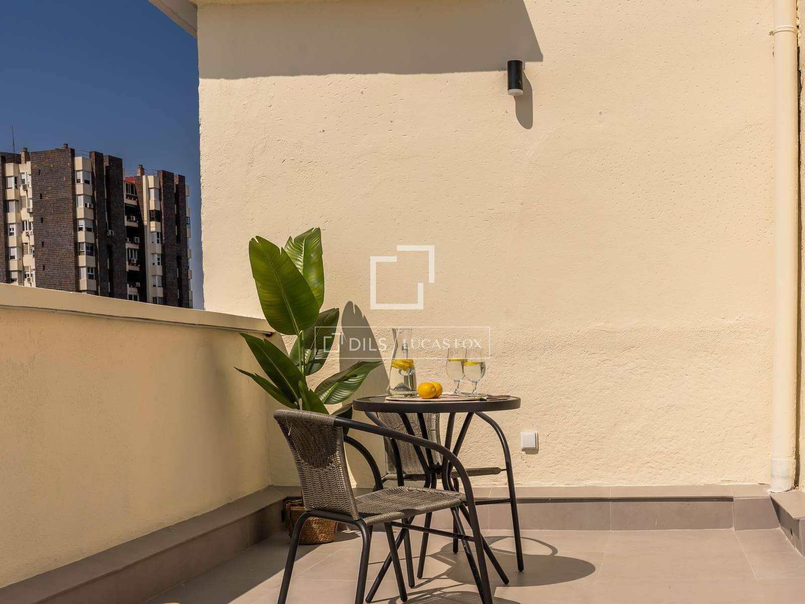 2 soveværelse Lejlighed til salg i Madrid by - € 1.050.000 (Ref: 10138781)