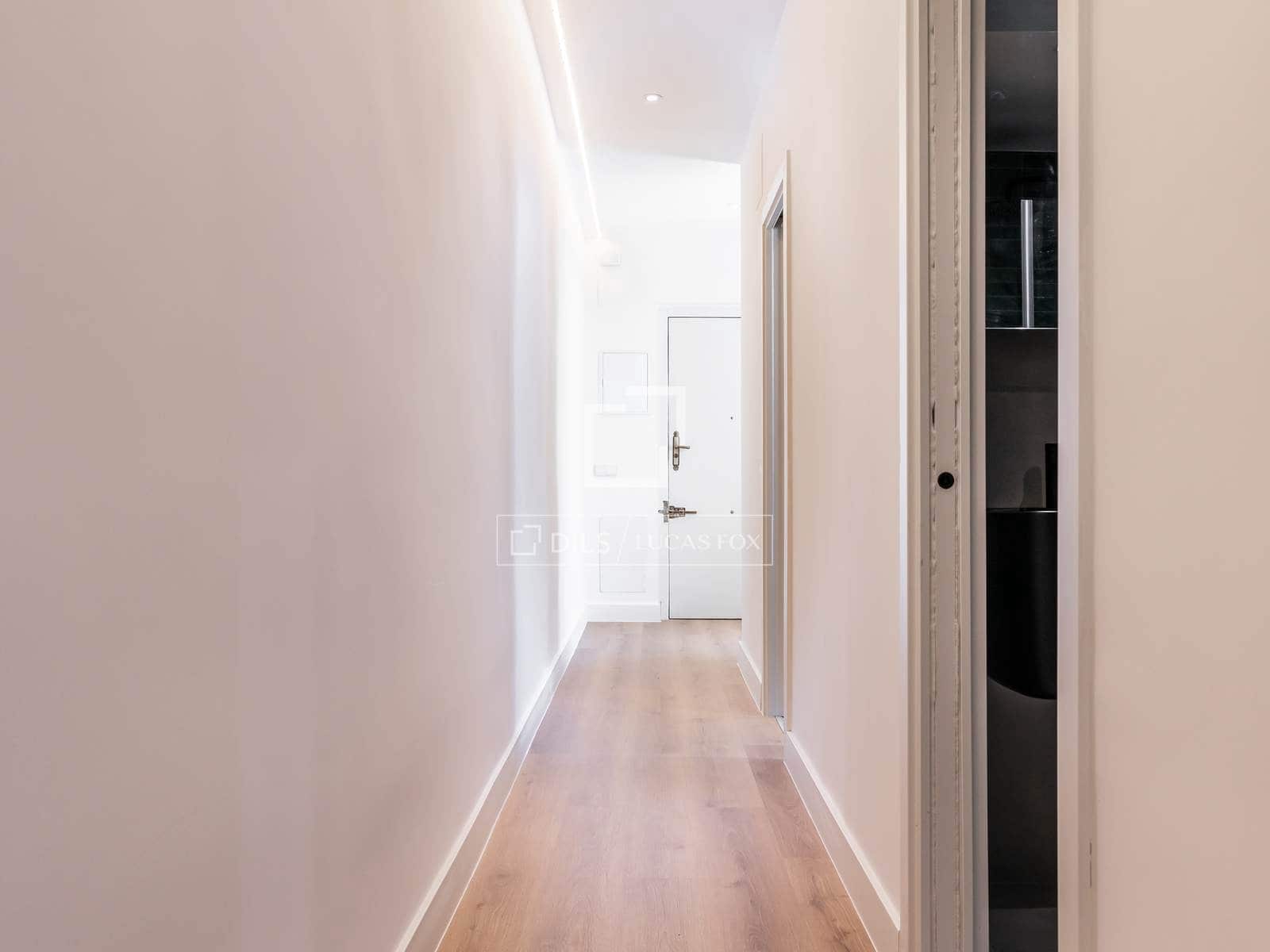 2 soveværelse Lejlighed til salg i Madrid by - € 1.050.000 (Ref: 10138781)