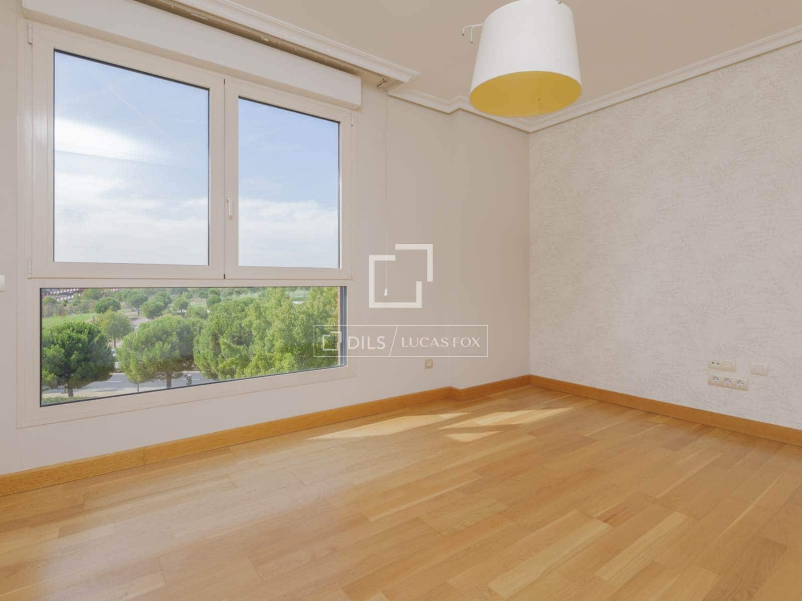 3 makuuhuone Kattohuoneisto myytävänä paikassa Pozuelo de Alarcon mukana uima-altaan 
autotalli - 1 195 000 € (Ref: 10138782)