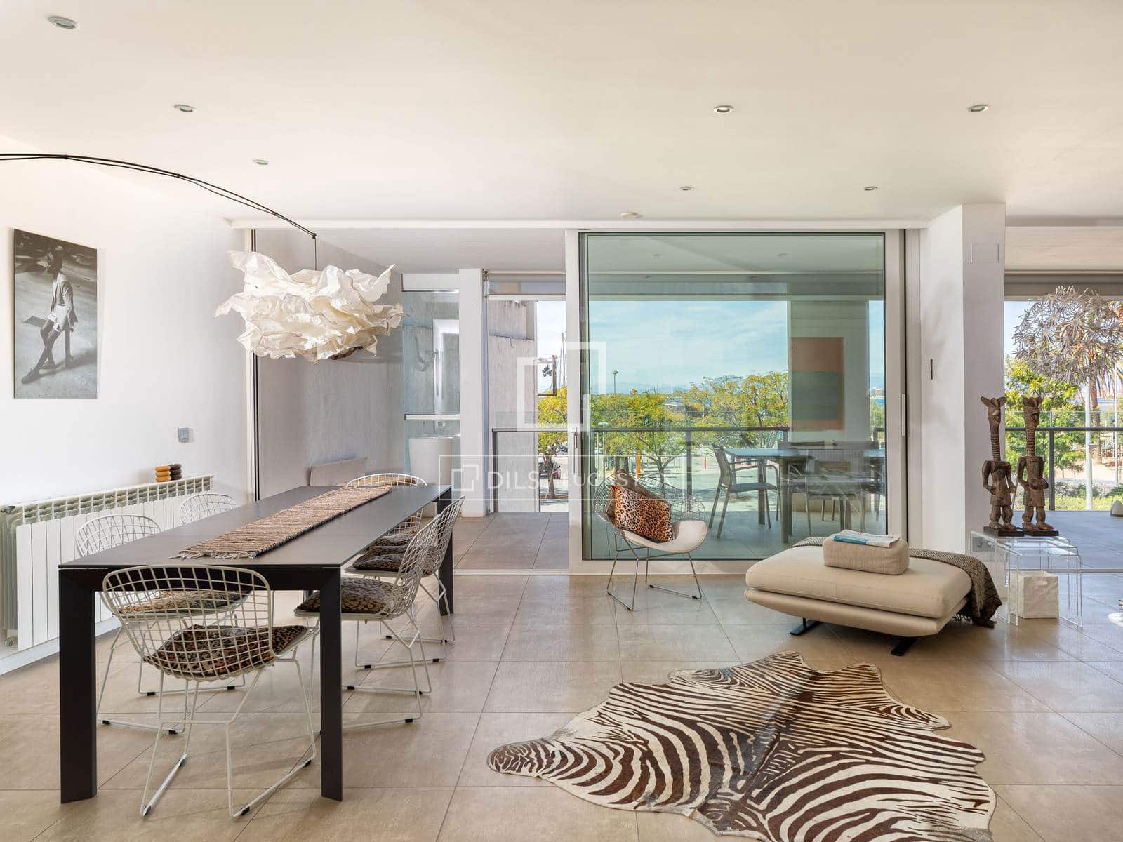 4 soverom Leilighet til salgs i Roses med garasje - € 995 000 (Ref: 10138784)