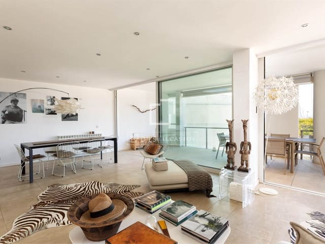 4 soverom Leilighet til salgs i Roses med garasje - € 995 000 (Ref: 10138784)
