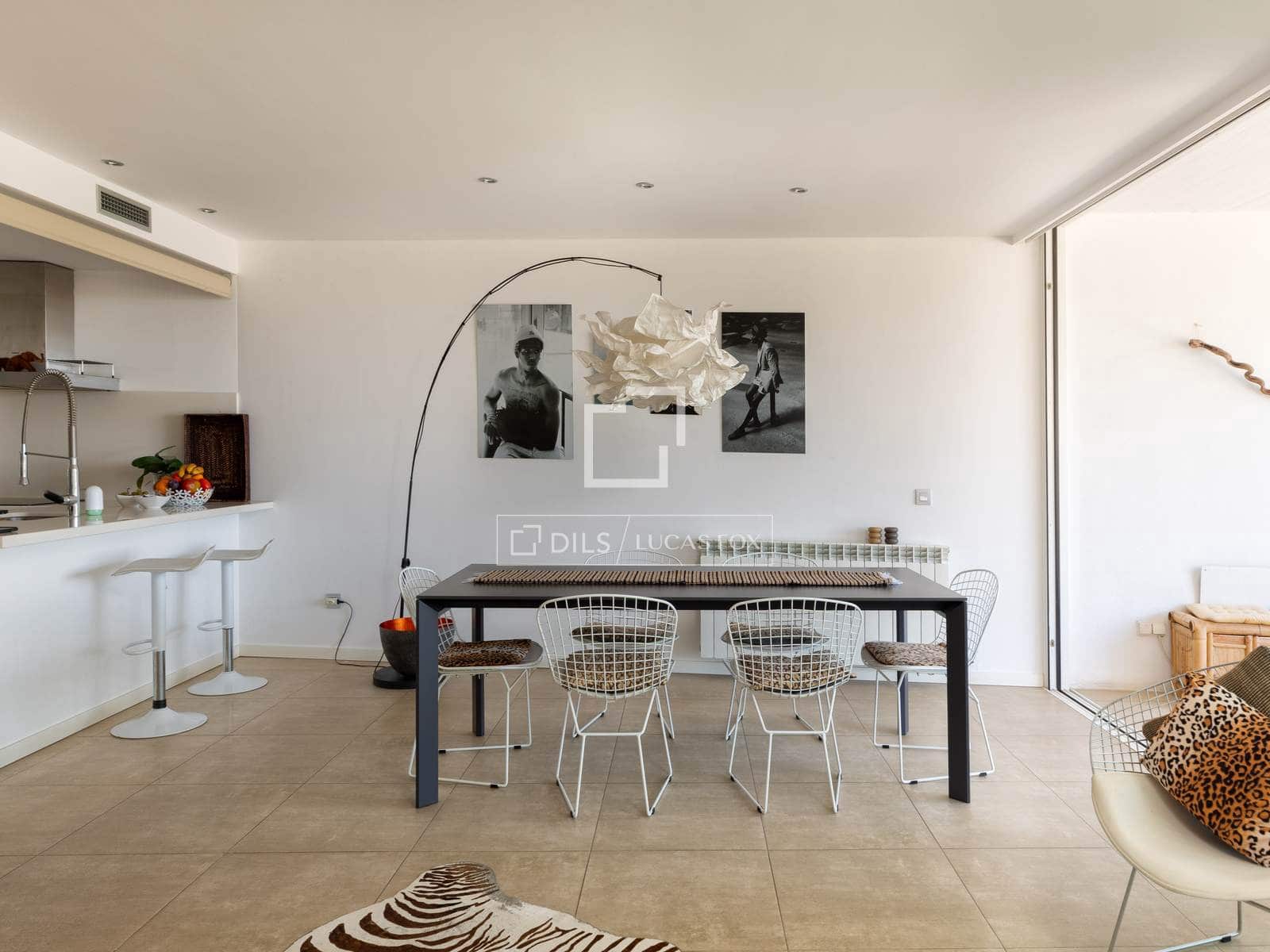 4 soverom Leilighet til salgs i Roses med garasje - € 995 000 (Ref: 10138784)