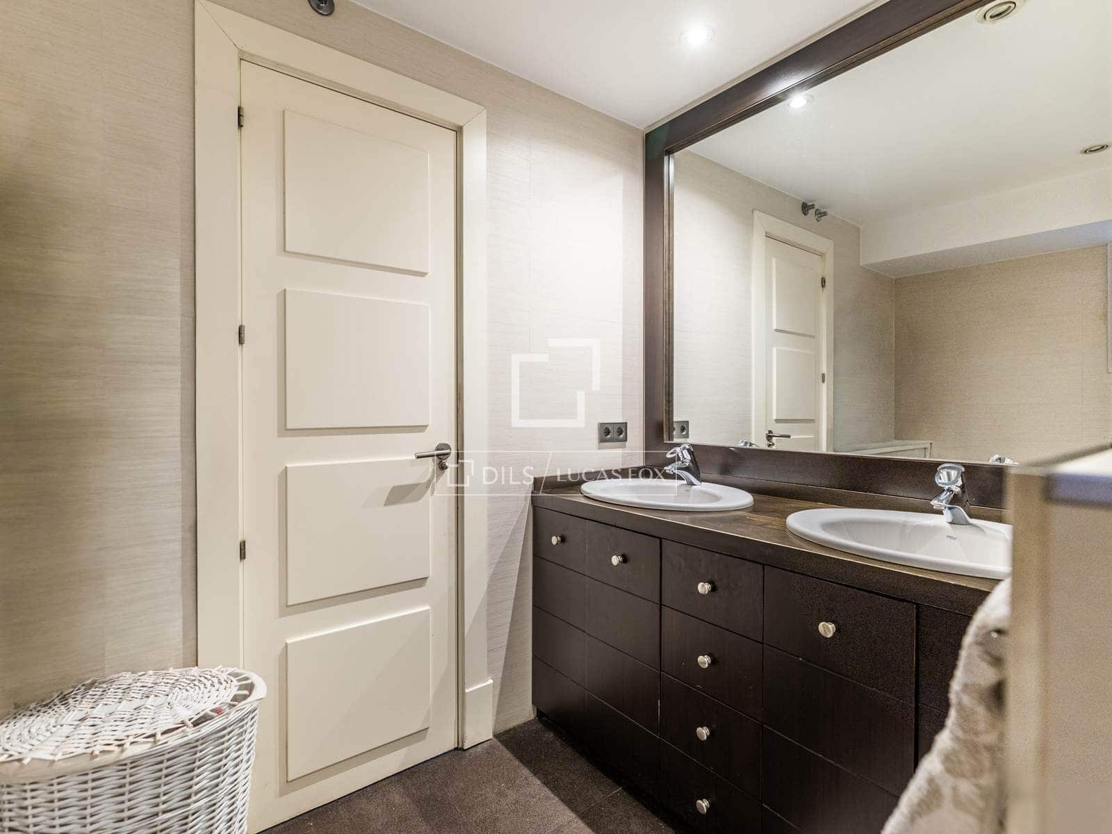 Apartamento de 4 habitaciones en Madrid ciudad en venta con garaje - 1.790.000 € (Ref: 10138786)
