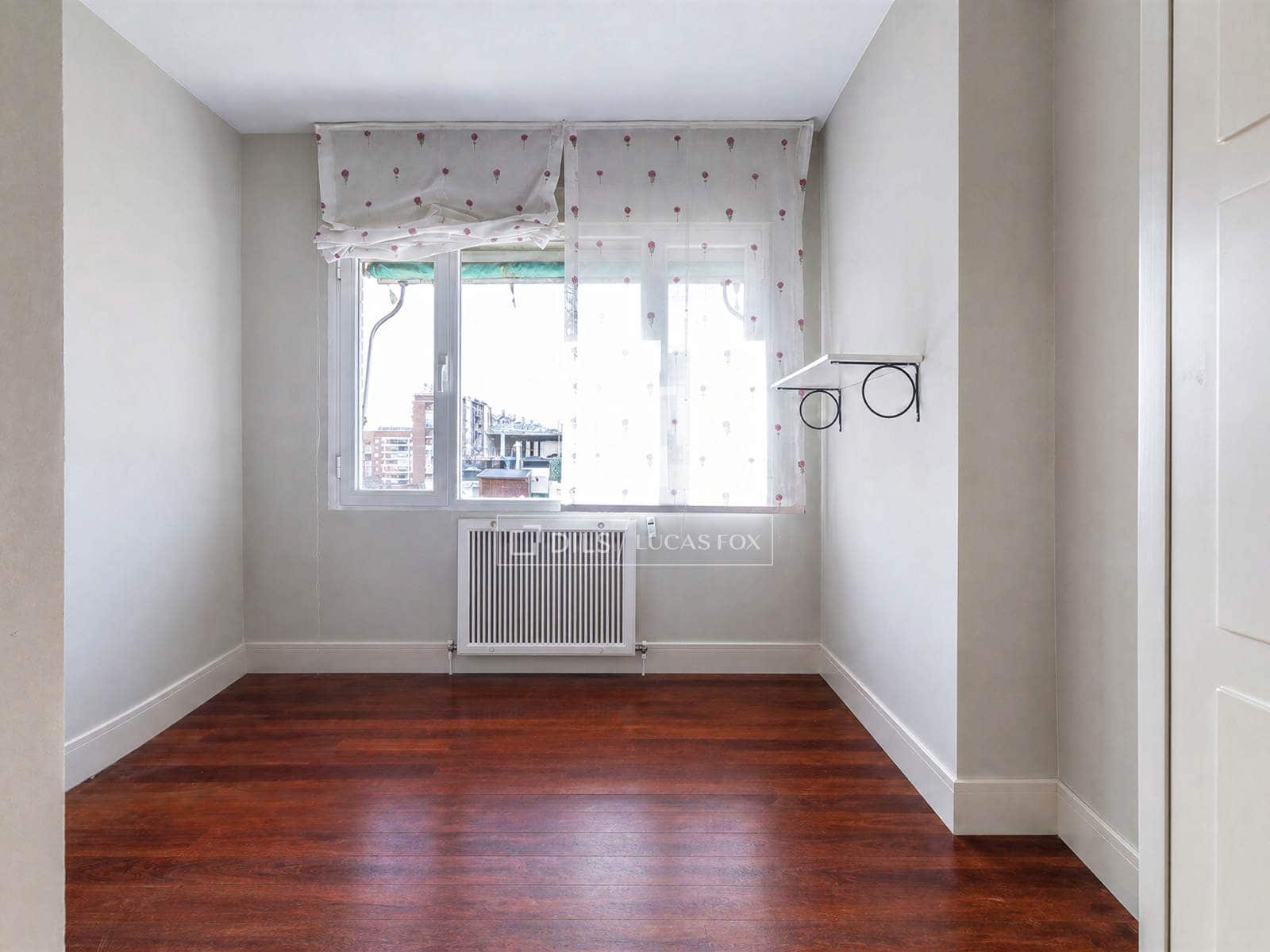 Apartamento de 4 habitaciones en Madrid ciudad en venta con garaje - 1.790.000 € (Ref: 10138786)