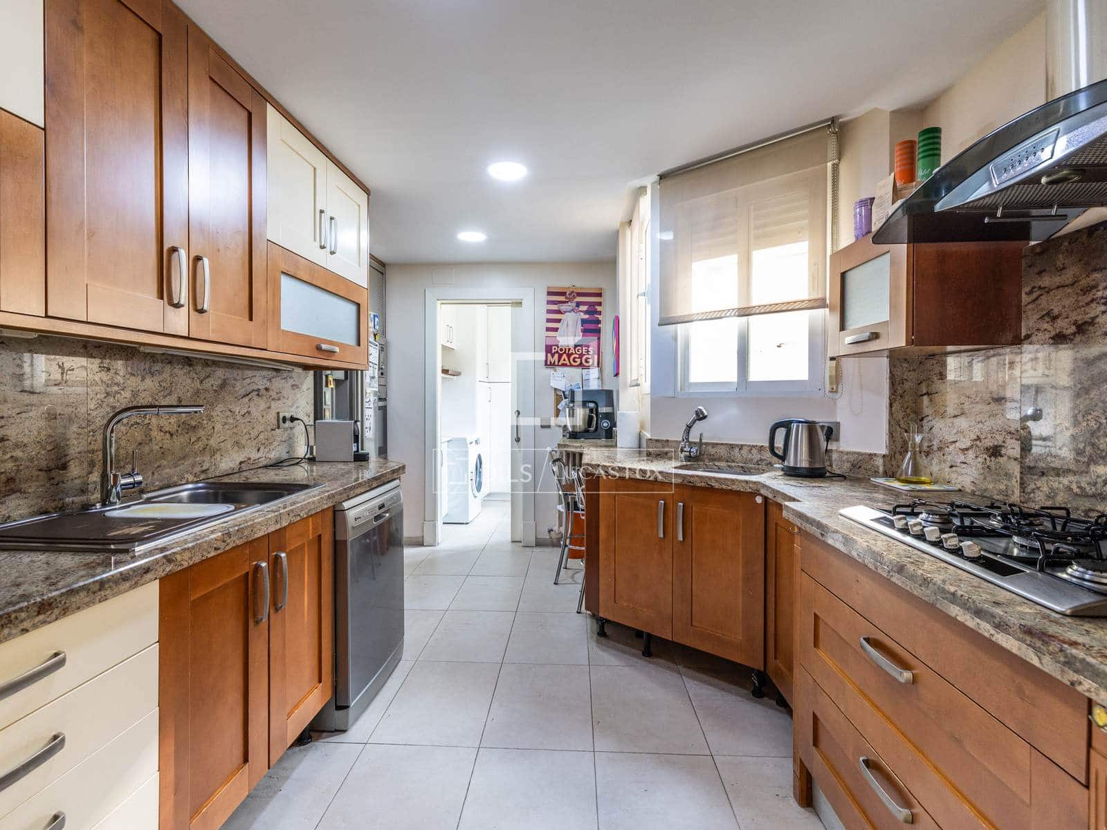 Apartamento de 4 habitaciones en Madrid ciudad en venta con garaje - 1.790.000 € (Ref: 10138786)