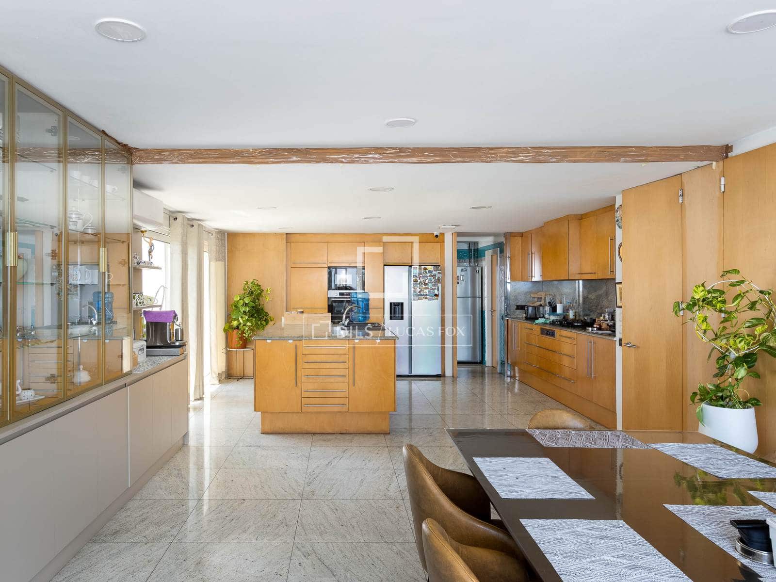 7 soveværelse Villa til salg i Badalona med swimmingpool garage - € 1.850.000 (Ref: 10138787)