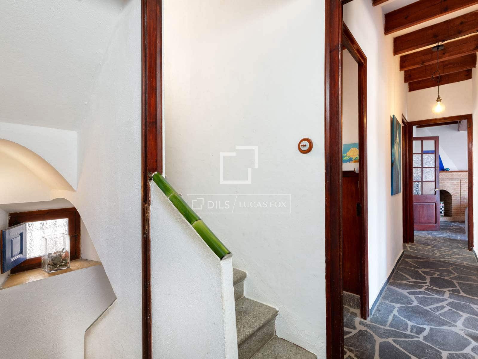 8 soverom Villa til salgs i Cadaques med garasje - € 7 400 000 (Ref: 10139953)