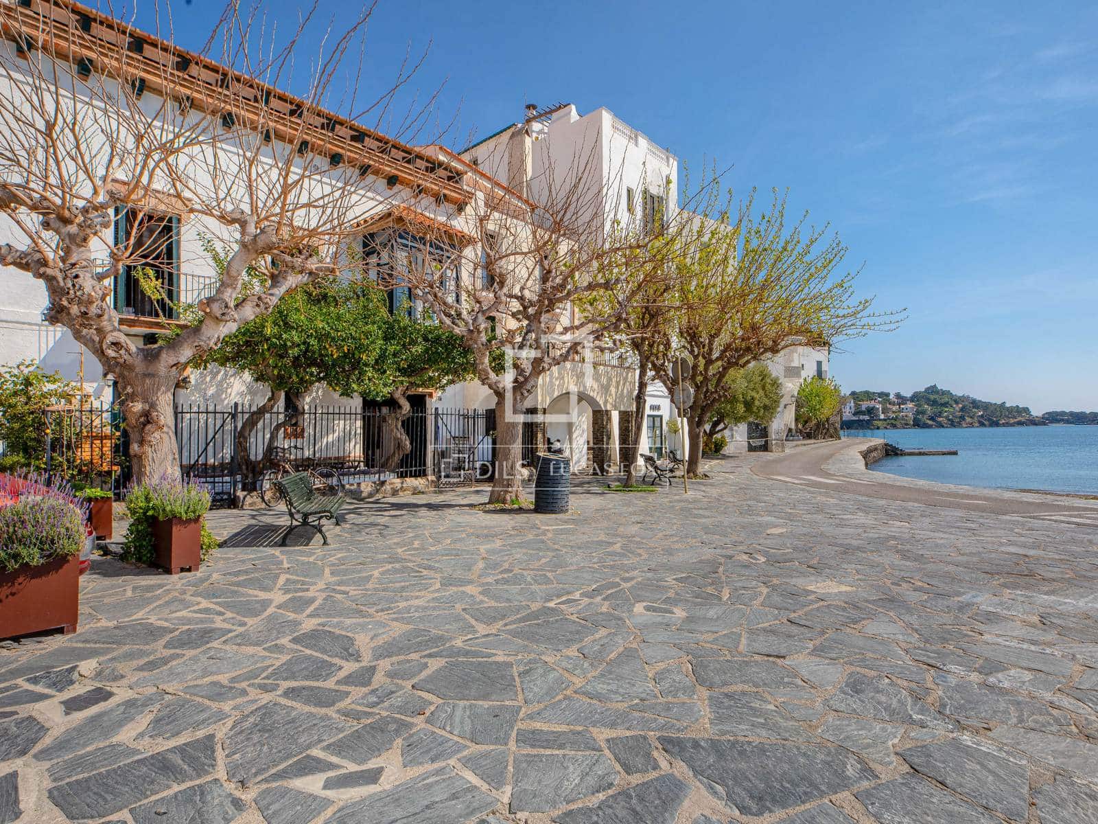 8 soverom Villa til salgs i Cadaques med garasje - € 7 400 000 (Ref: 10139953)