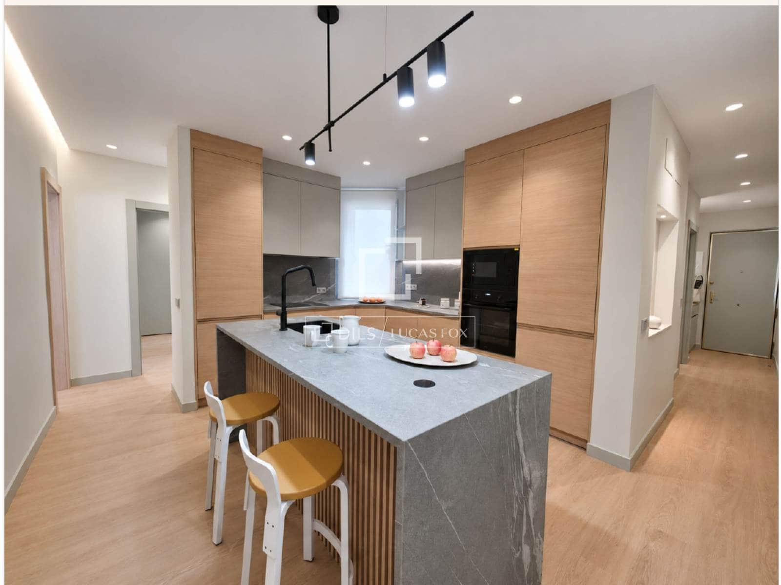 2 soveværelse Lejlighed til salg i Madrid by - € 1.060.000 (Ref: 10139954)