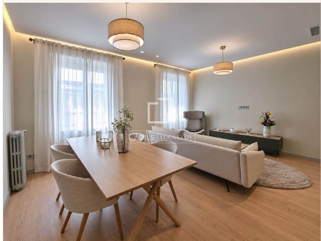 2 soveværelse Lejlighed til salg i Ibiza, Madrid by - € 1.060.000 (Ref: 10139954)