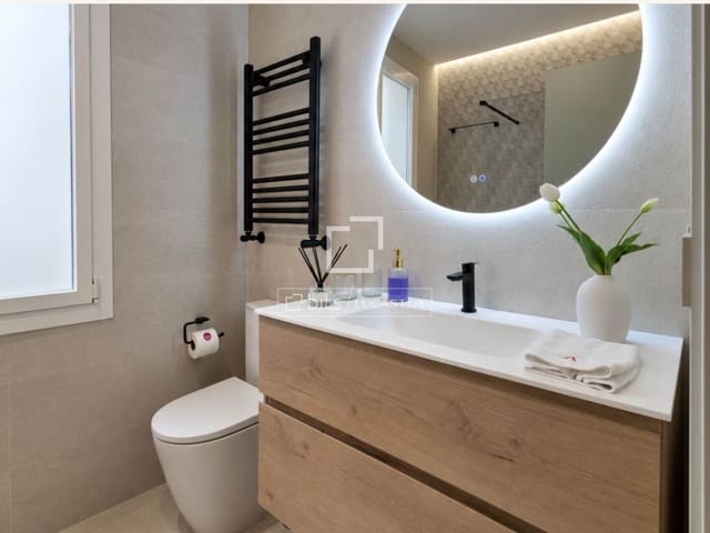 2 soveværelse Lejlighed til salg i Ibiza, Madrid by - € 1.060.000 (Ref: 10139954)