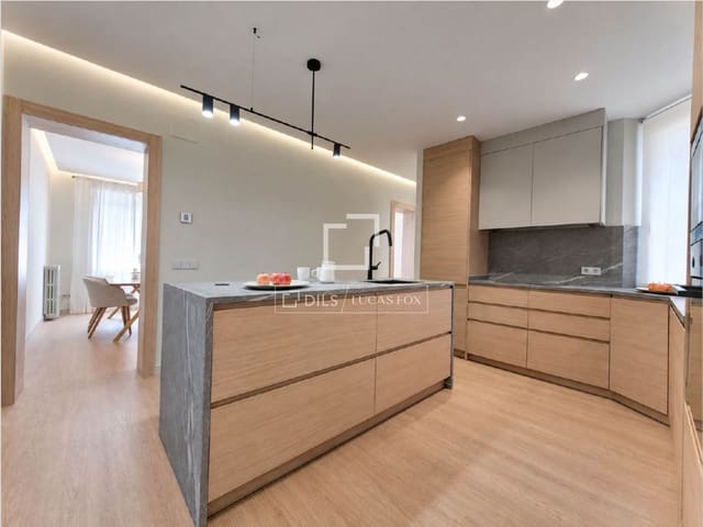 2 soveværelse Lejlighed til salg i Ibiza, Madrid by - € 1.060.000 (Ref: 10139954)