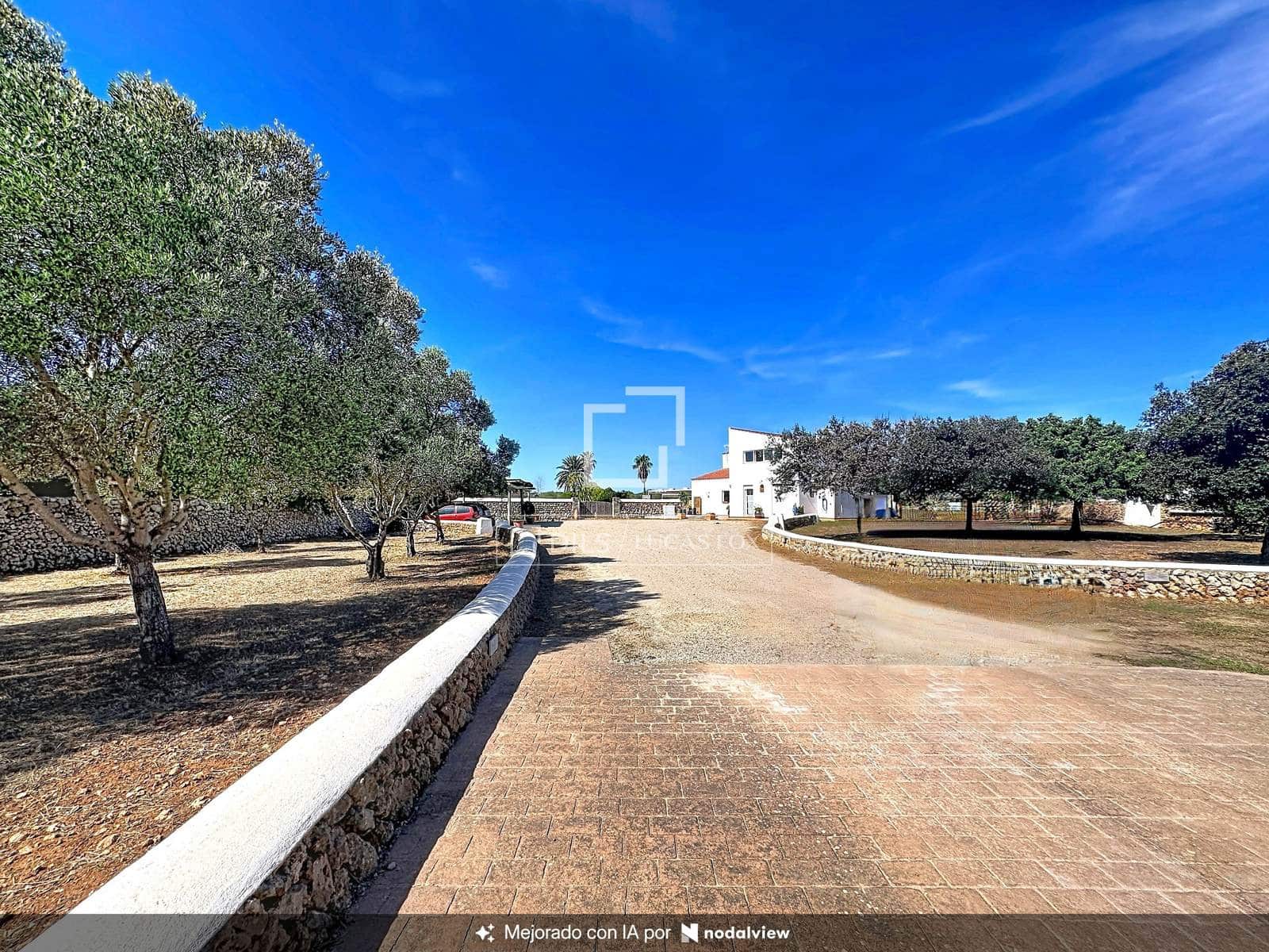 7 soverom Finca/Herregård til salgs i Mahon / Mao med svømmebasseng garasje - € 2 800 000 (Ref: 10139955)