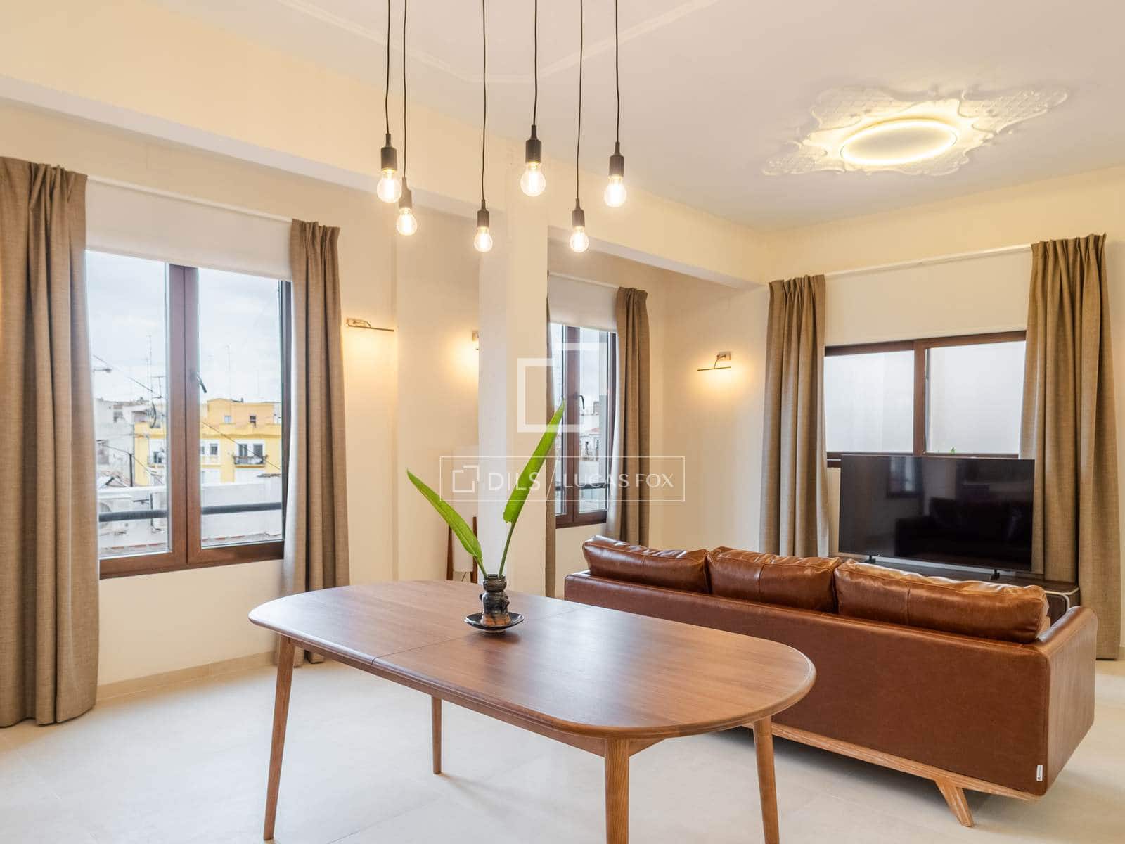 3 quarto Apartamento para arrendar em Valencia cidade - 3 300 € (Ref: 10139956)