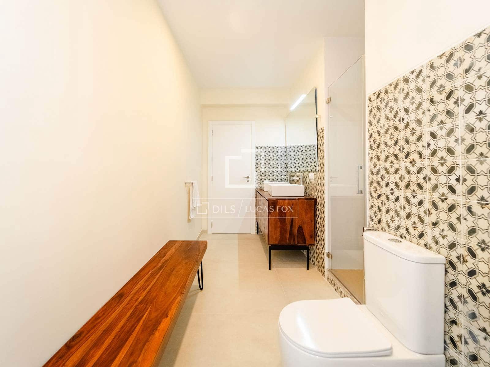 3 quarto Apartamento para arrendar em Valencia cidade - 3 300 € (Ref: 10139956)