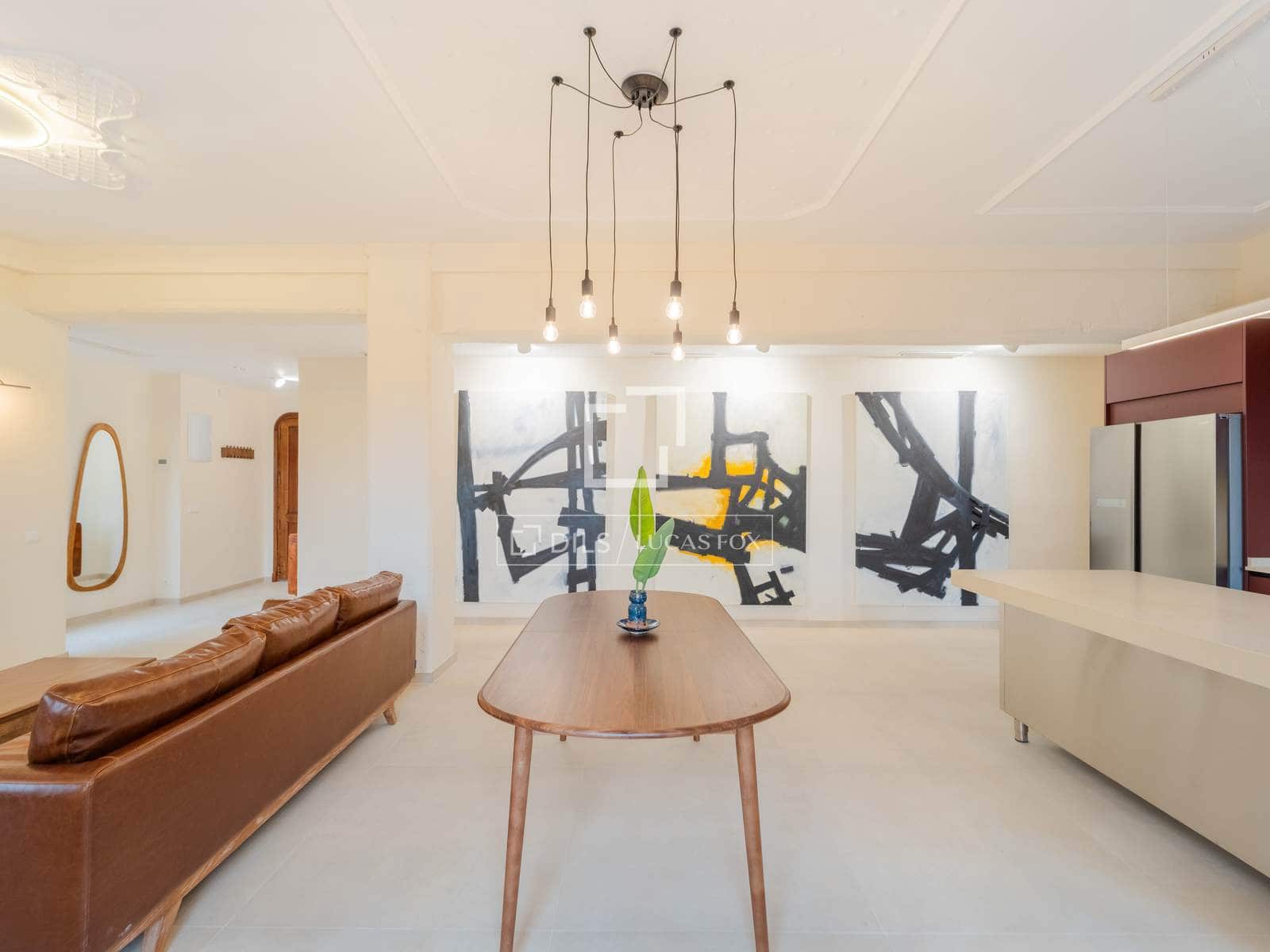 3 quarto Apartamento para arrendar em Valencia cidade - 3 300 € (Ref: 10139956)