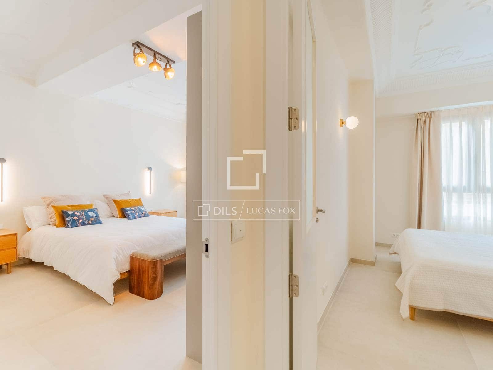 3 quarto Apartamento para arrendar em Valencia cidade - 3 300 € (Ref: 10139956)