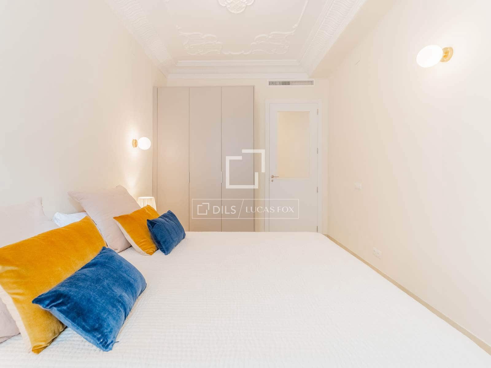 3 quarto Apartamento para arrendar em Valencia cidade - 3 300 € (Ref: 10139956)